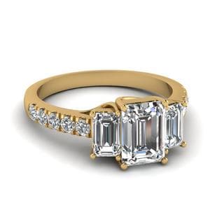 Simple Diamond Ring Design